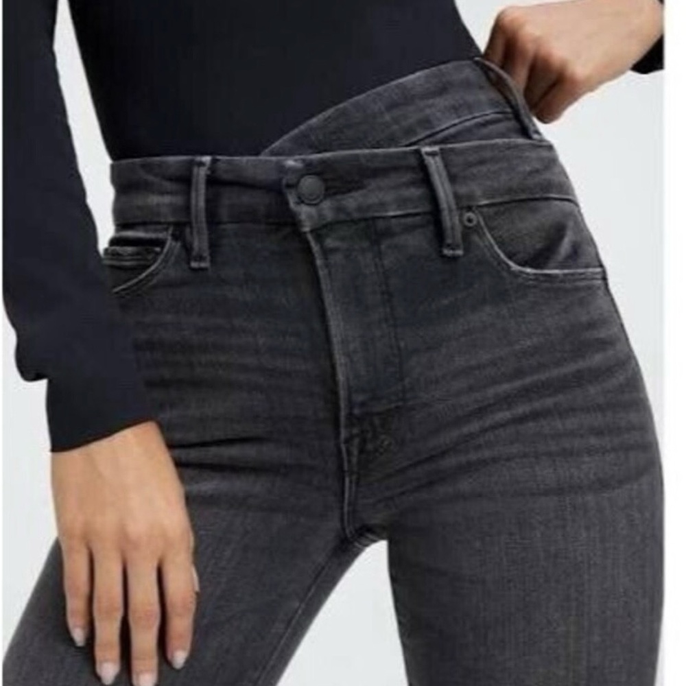 Good American Dark Wash Straight Leg Jeans